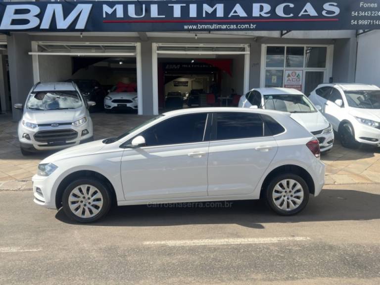 VOLKSWAGEN - POLO - 2019/2020 - Branca - R$ 62.800,00