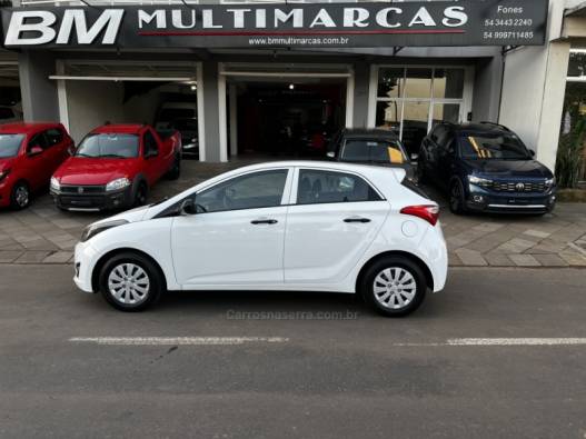 HYUNDAI - HB20 - 2014/2014 - Branca - R$ 43.800,00