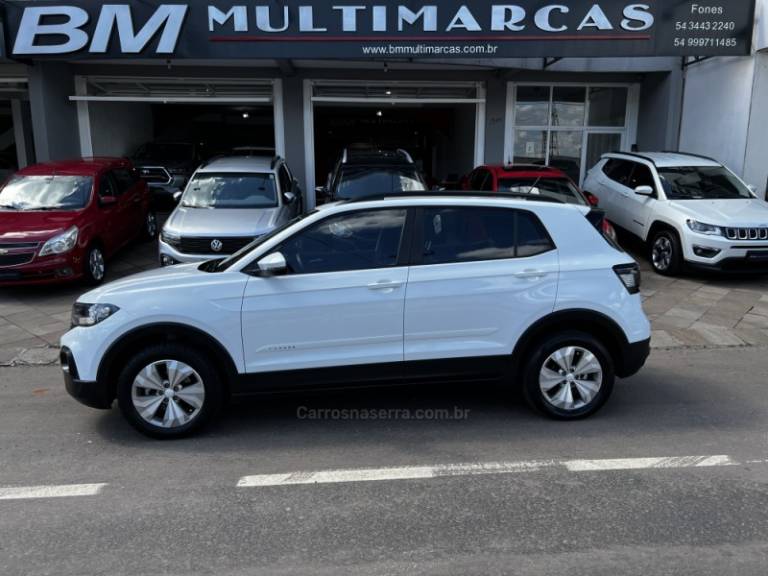 VOLKSWAGEN - T-CROSS - 2022/2022 - Branca - R$ 98.800,00