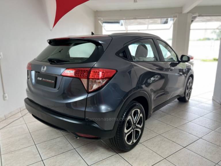 HONDA - HR-V - 2016/2016 - Cinza - R$ 87.800,00