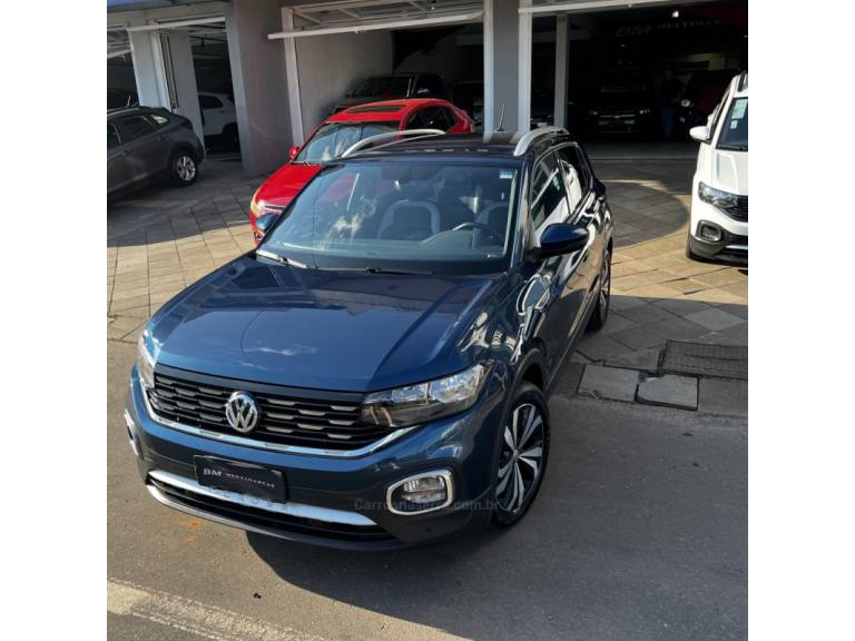 VOLKSWAGEN - T-CROSS - 2020/2021 - Azul - R$ 114.800,00