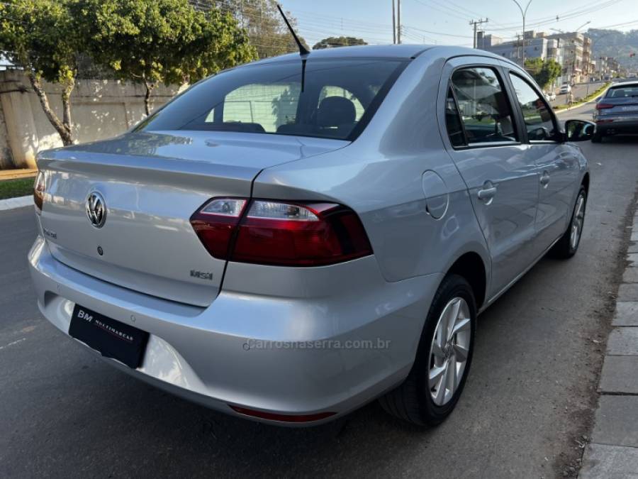 VOLKSWAGEN - VOYAGE - 2021/2021 - Prata - R$ 69.800,00