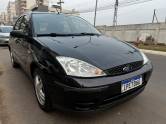 FORD - FOCUS - 2008/2009 - Preta - R$ 27.800,00