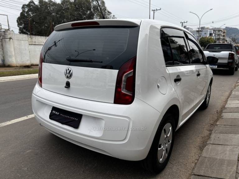 VOLKSWAGEN - UP - 2016/2016 - Branca - R$ 39.800,00