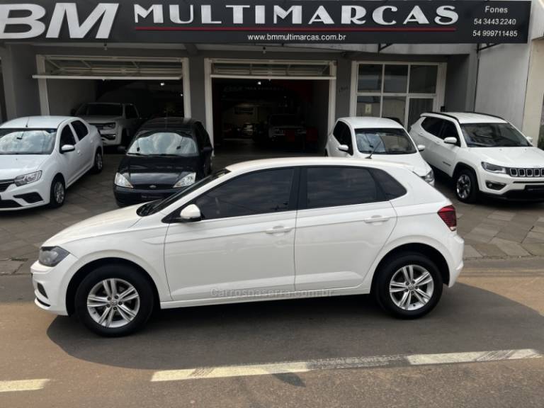 VOLKSWAGEN - POLO - 2020/2020 - Branca - R$ 69.800,00