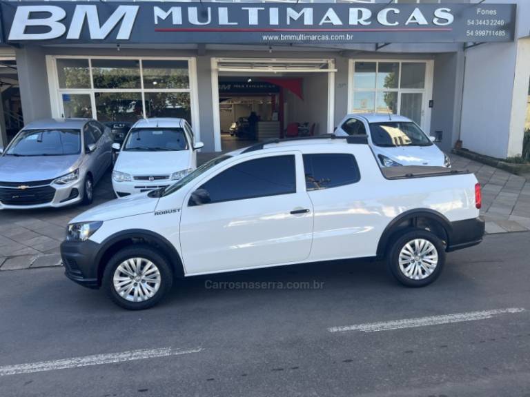 VOLKSWAGEN - SAVEIRO - 2018/2019 - Branca - R$ 63.800,00