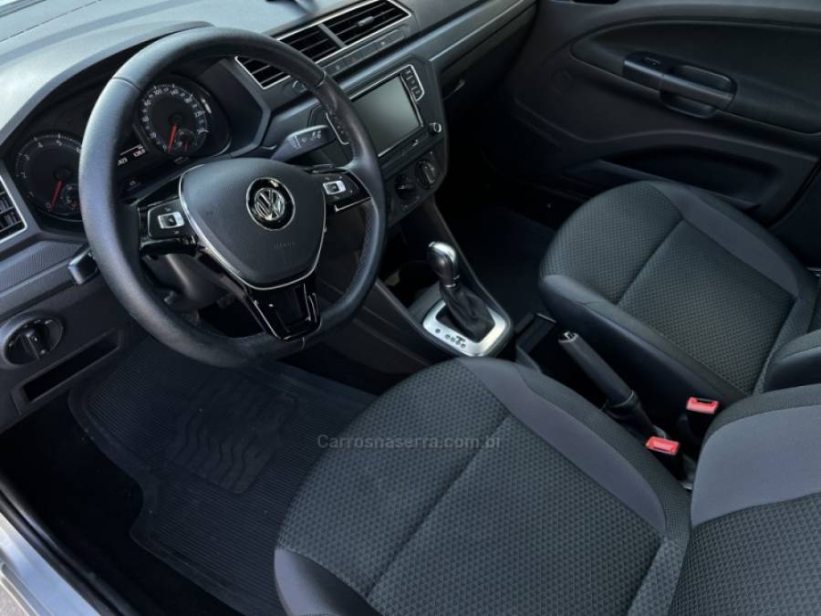 VOLKSWAGEN - VOYAGE - 2021/2021 - Prata - R$ 69.800,00