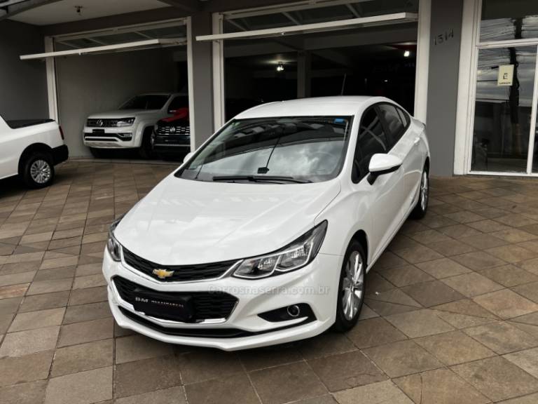 CHEVROLET - CRUZE - 2018/2018 - Branca - R$ 83.800,00