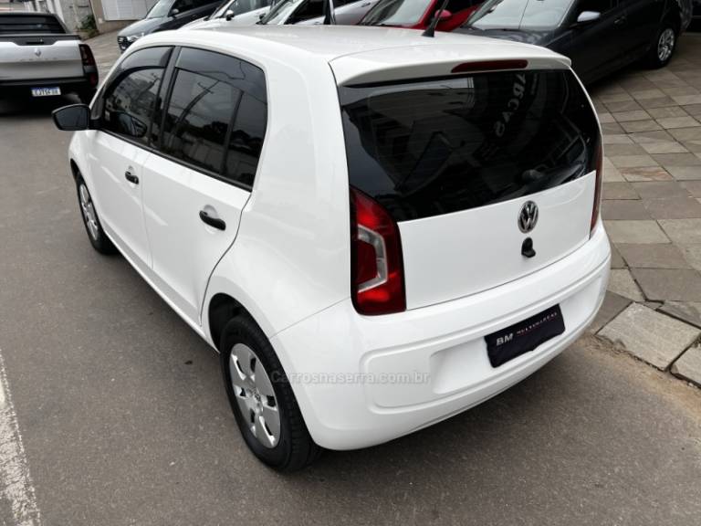 VOLKSWAGEN - UP - 2016/2016 - Branca - R$ 39.800,00